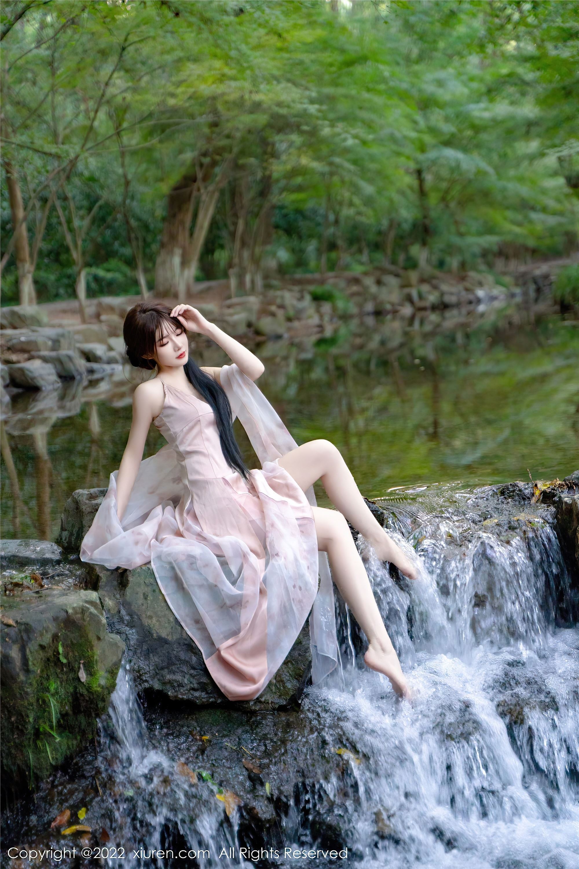 Xiuren秀人网 2022.10.11 NO.5690 婠婠么